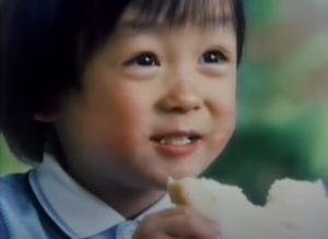 子どもモデル時代の山本耕史さん